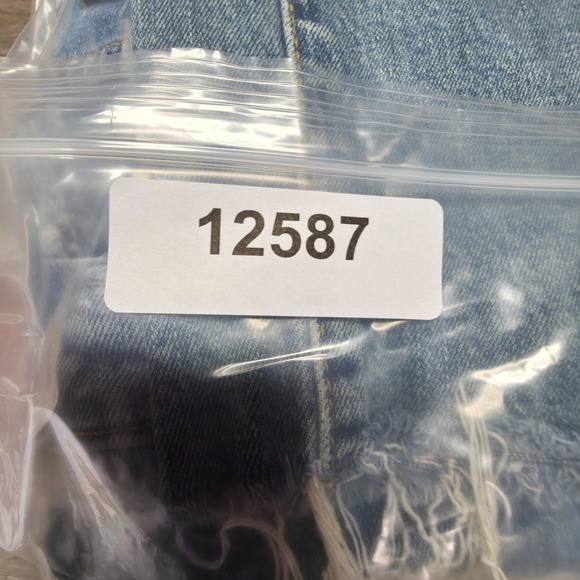 Ingrid and Isabel Maternity‎ Overalls Womens 2 Blue Denim Distressed Hem 36x27 - Picture 16 of 16